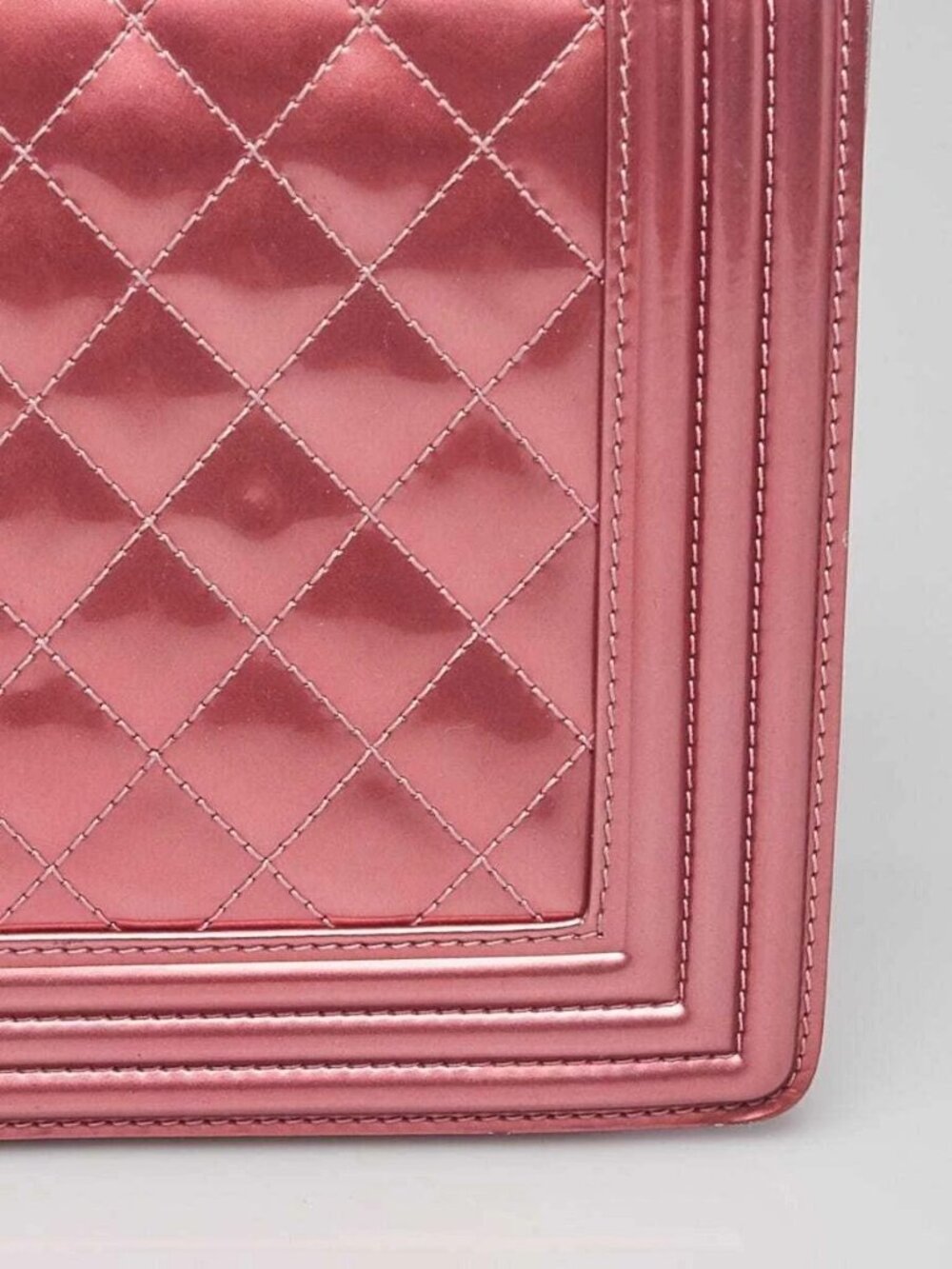 Chanel Pink Quilted Patent Leather New Medium Boy Bag - Picture 5 of 11